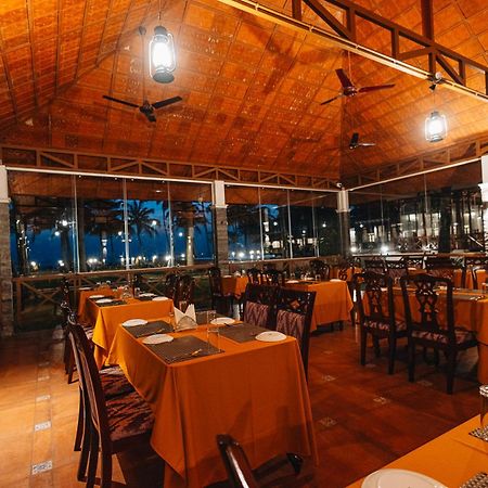 Cocobay Resort Кумараком Екстериор снимка