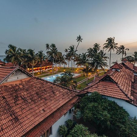 Cocobay Resort Кумараком Екстериор снимка